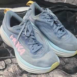 Size 8.5 HOKA Bondi 8 Womens Runners In Blue And Pink *flaws